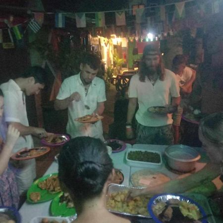 Sun Valley Hostel エルニド エクステリア 写真