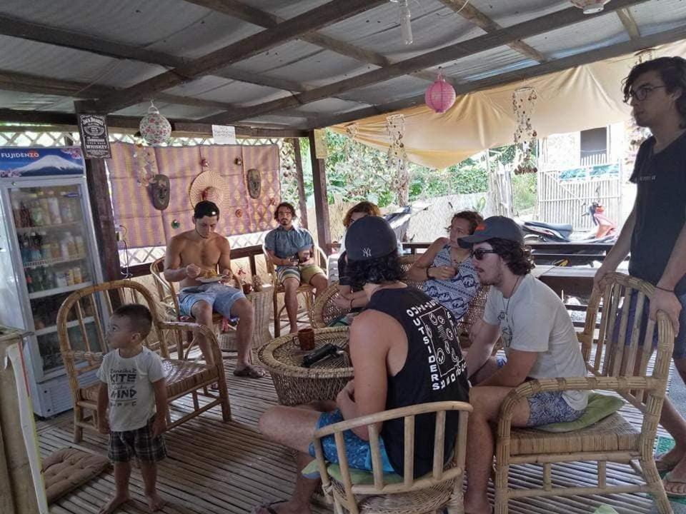 Sun Valley Hostel エルニド エクステリア 写真