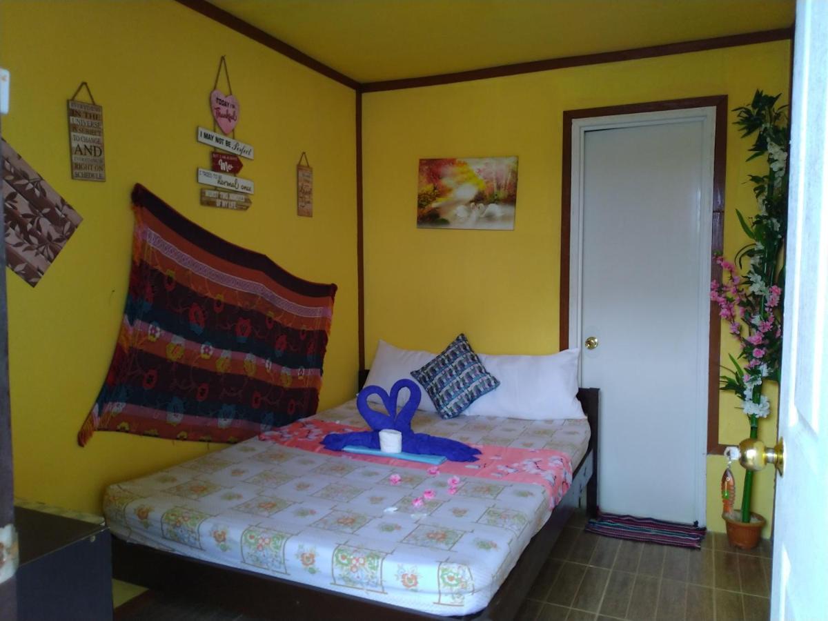 Sun Valley Hostel エルニド エクステリア 写真